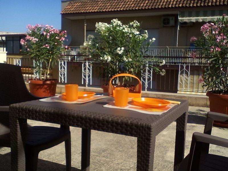 Apartamento Il Terrazzo Di Oleandri Bagheria Habitación foto